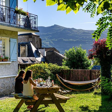 Pyrenees Cycling Lodge Saint-Savin  Εξωτερικό φωτογραφία