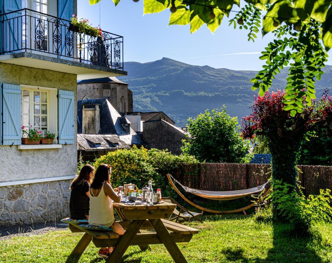 Pyrenees Cycling Lodge Saint-Savin  Εξωτερικό φωτογραφία