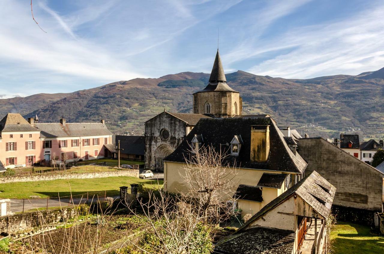 Pyrenees Cycling Lodge Saint-Savin  Εξωτερικό φωτογραφία
